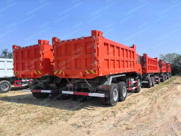 HOWO 371TX 8X4 Dump Truck - 图片 3