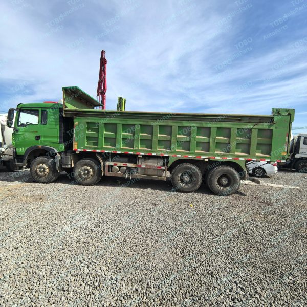 HOWO Second-hand 8X4 Shandak Chassis Dump Truck - 图片 3