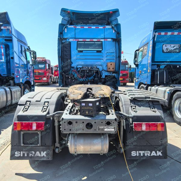 HOWO Second-hand Shandakang 4X2 Towing Vehicle - 图片 4