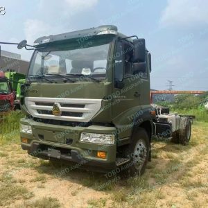 HOWO 4X2 10000L Oil Tanker Chassis