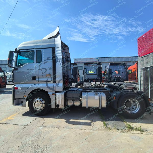 HOWO Second-hand Shandakang 4X2 Towing Vehicle - 图片 2