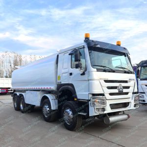 Renovation of HOWO 8X4 25000L Fuel Tanker