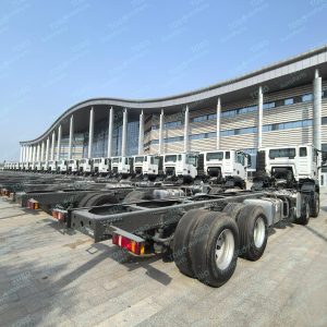 SITRAK 8x4 Chassis