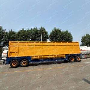 Full trailer (Transporting grass)