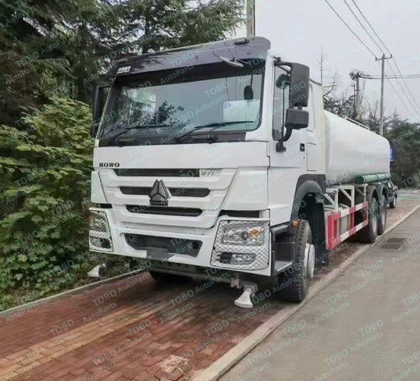 Renovation of HOWO 6X4 Water Tanker - 图片 3