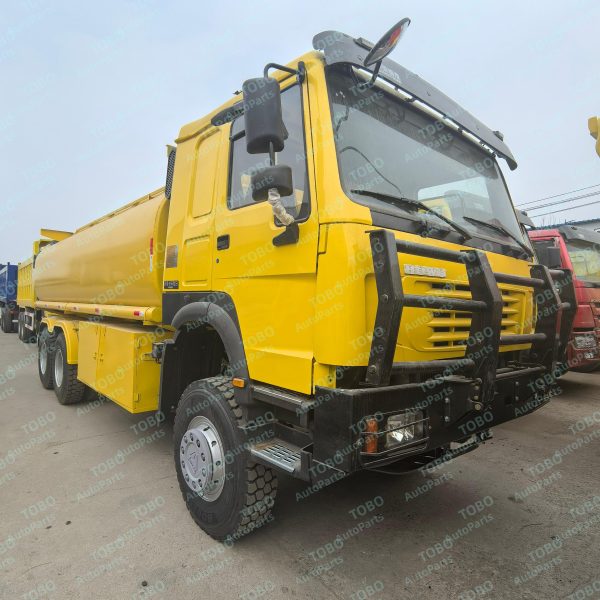 Renovation of HOWO 8X4 25000L Fuel Tanker - 图片 5
