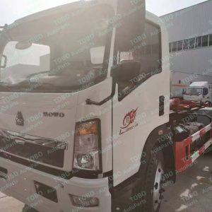 HOWO 4X2 Compact Boom Truck