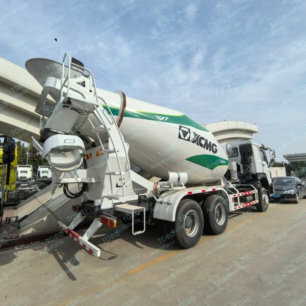 HOWO 6X4 Mixing Tank Truck - 图片 2
