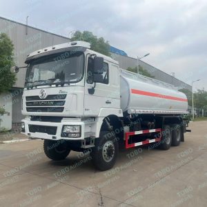 SHACMAN F3000 6X4 Oil Tanker