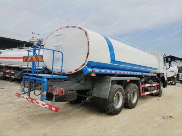 Renovation of HOWO 6X4 Water Tanker - 图片 5