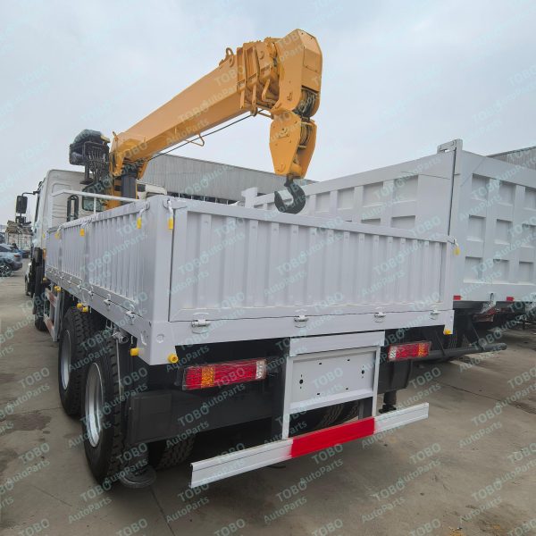 Renovation of HOWO 6X4 Truck-mounted Crane - 图片 3