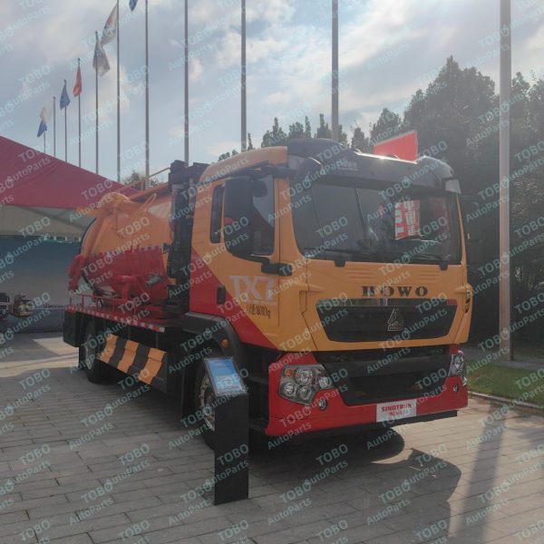 HOWO 4X2 Sewage Treatment Vehicle
