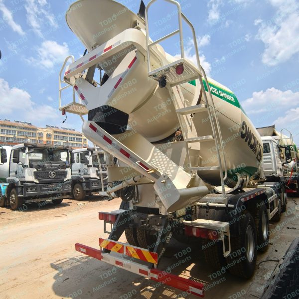 HOWO TX 8x4 Mixing Truck - 图片 6